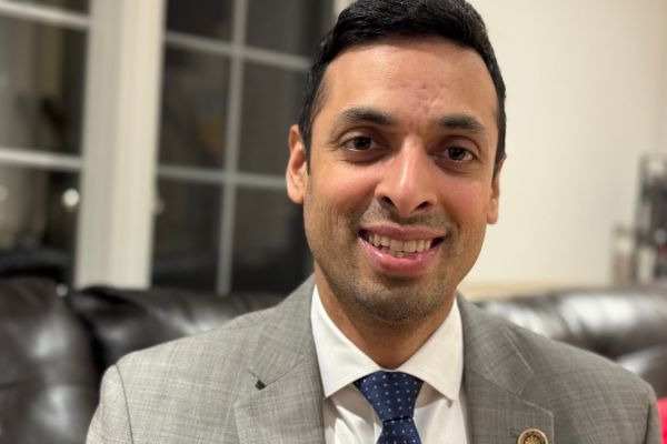 Was told to downplay HinduIndian identity says Virginia Senator running ...