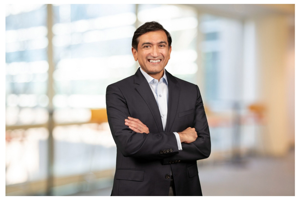 Procter Gamble replaces CEO Moeller with COO and longtime executive ...