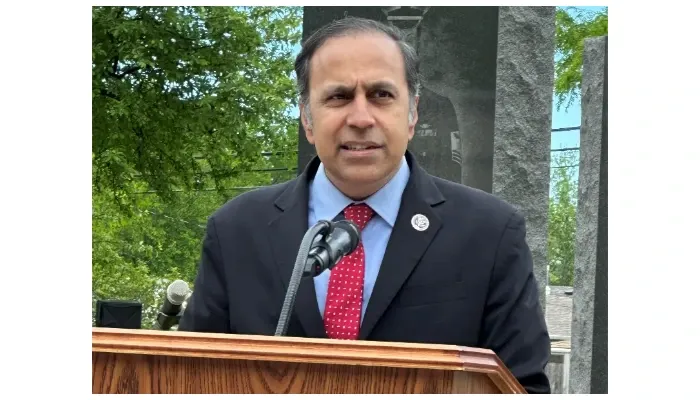Krishnamoorthi moves to designate July as Indian American Heritage Month in US