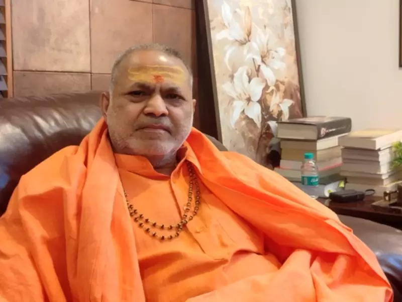  उज्जैन के प्रसिद्ध संत एवं योग साधक स्वामी प्रेमानंद पुरी 