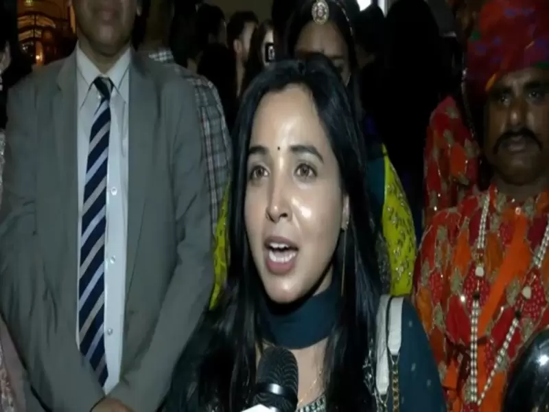  पेरिस में भारतीय समुदाय। 