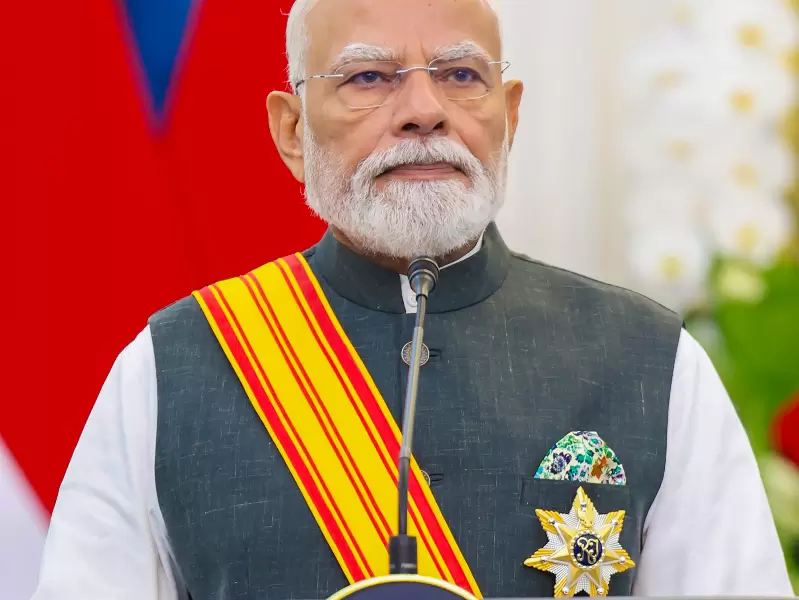  इंडोनेशिया के राष्ट्रपति प्राबोवो सुबियांतो के साथ बैठक के बाद संयुक्त प्रेस बयान के दौरान बात करते हुए प्रधानमंत्री नरेंद्र मोदी 