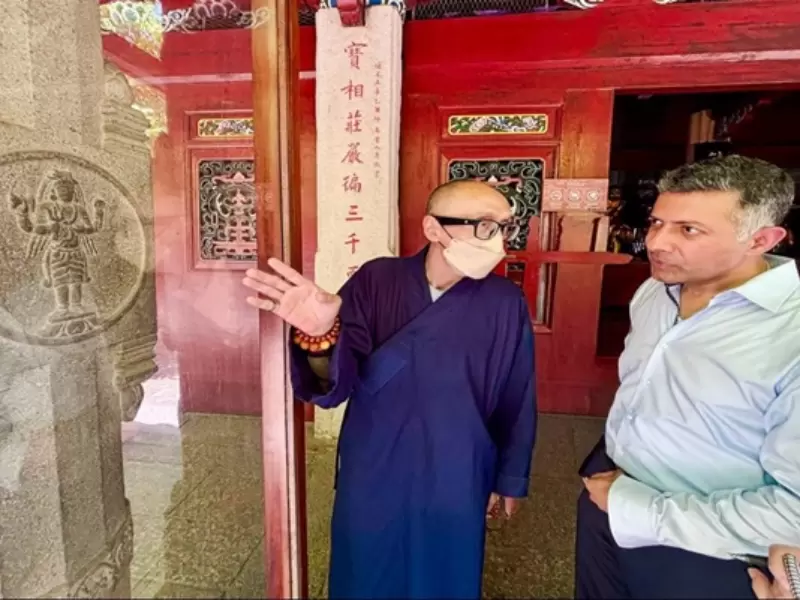  भारतीय राजदूत ने क्वानझोउ पार्टी सचिव के साथ द्विपक्षीय सहयोग को और मजबूत करने के अवसरों पर चर्चा की। 
