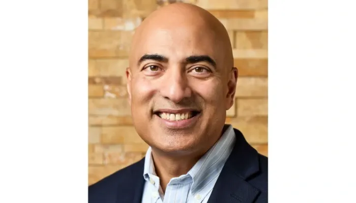 Vinay Pai receives Rice's top engineering alumni award